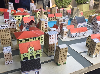 ผู้ทรงคุณวุฒิตรวจความก้าวหน้าวิทยานิพนธ์นักศึกษาชั้นปีที่
5 (ครั้งที่ 5)