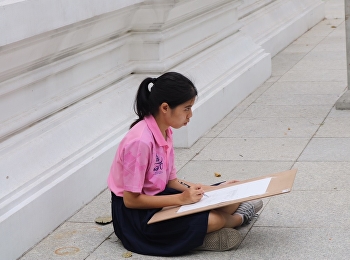 การวาดเส้นและแสดงผลงาน 2