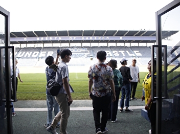 “Architecture 3rd Year Students Explore
Chang Arena, Buriram Province”