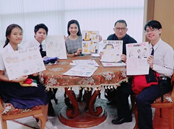 “Architecture students suggest a design
for ‘Environment Friendly Bag’ to
university executives”