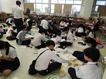 นักศึกษาชั้นปีที่ 1 (รหัส 63)
กับรายวิชาการเขียนแบบเบื้องต้น
#เบื้องหลังการทำ Model โครงสร้าง
#หลังแรก