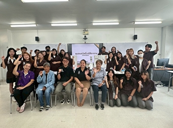 The integration of teaching, research,
and academic services in the course INA
3203: Research and Analysis in Interior
Architecture